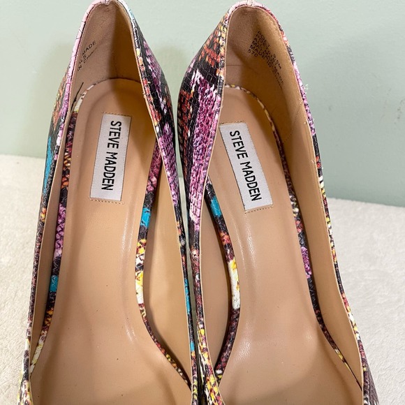 Steven Madden Poet Multicolor Snake Embossed Pointed Toe Stiletto Heel Pumps 9.5 - Picture 3 of 9